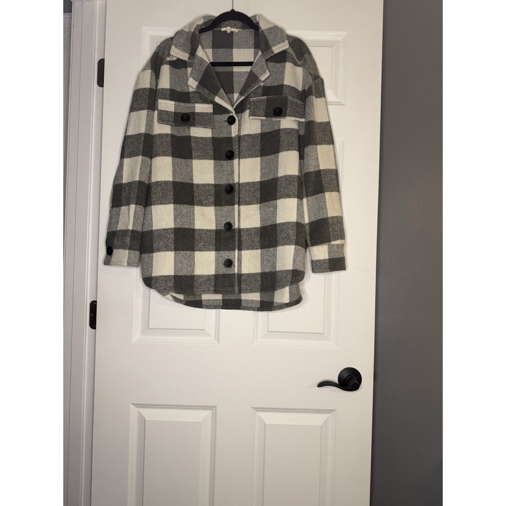La Miel Buffalo Plaid Gray White Shacket Small/medium